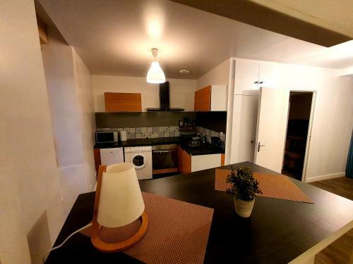 Apartamento �l�gant T2 - Centre Ville - Parking Gratuit