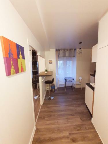 Apartamento �l�gant T2 - Centre Ville - Parking Gratuit