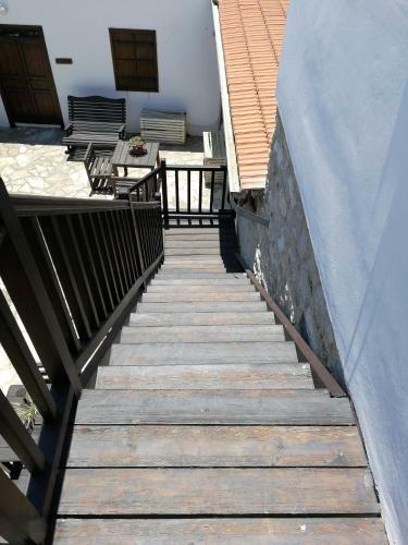 Romios Apartments
