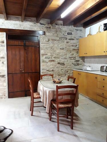 Romios Apartments