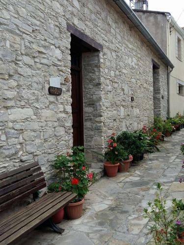 Romios Apartments