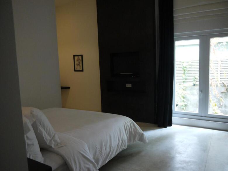 Bed & Breakfast Arthur & Paul (men Only Hotel)