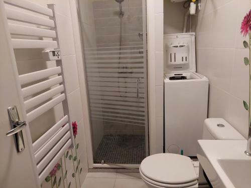 Apartamento Studio Lumineux Proche Port & Plages