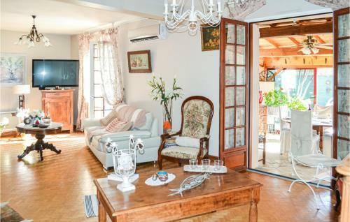 Beautiful Home In Bergerac With 3 Bedrooms