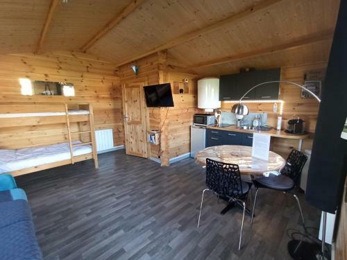 Gite Entre Mer Et Campagne Les Chalets Du Fliers
