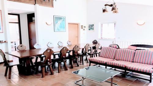 Villa Vallocchia - Sleeps 18 Exclusive Poolgrounds Spoleto 10 Mins Rome 1 Hr
