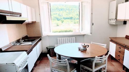 Villa Vallocchia - Sleeps 18 Exclusive Poolgrounds Spoleto 10 Mins Rome 1 Hr