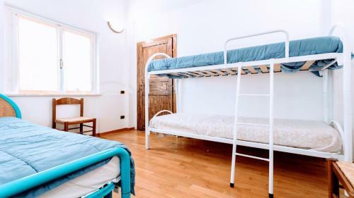 Villa Vallocchia - Sleeps 18 Exclusive Poolgrounds Spoleto 10 Mins Rome 1 Hr