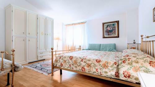 Villa Vallocchia - Sleeps 18 Exclusive Poolgrounds Spoleto 10 Mins Rome 1 Hr