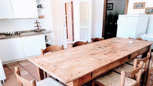 Villa Vallocchia - Sleeps 18 Exclusive Poolgrounds 4