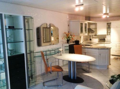 Apartamento Ferien-appartement Am Schlo�see