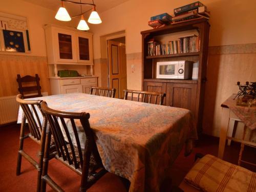 Holiday Home Maison de La Creuse Celles Sur Plaine