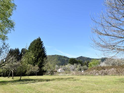 Holiday Home Maison de La Creuse Celles Sur Plaine