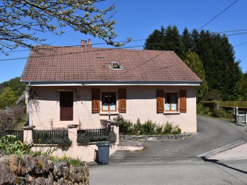 Holiday Home Maison de La Creuse Celles Sur Plaine