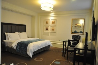 Jinjiang Metropolo Hotel Classiq Ymca (Formerly Marvel Hotel Shanghai)