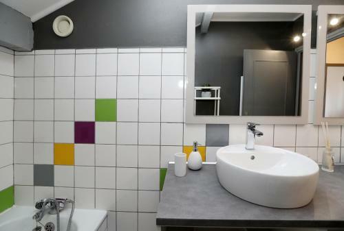 Apartamentos Joli T3 En Duplex Tout �quip�