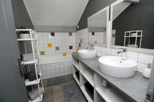 Apartamentos Joli T3 En Duplex Tout �quip�