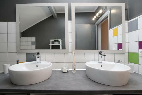 Apartamentos Joli T3 En Duplex Tout �quip�