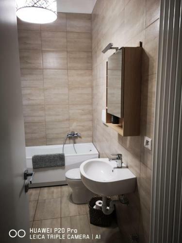 Hostal Angolo Di Isa