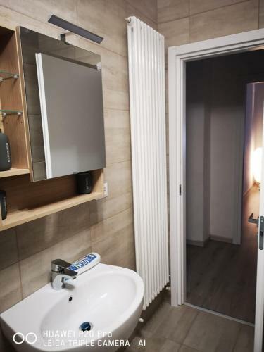 Hostal Angolo Di Isa