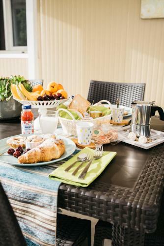 Bed & Breakfast Lory's Home