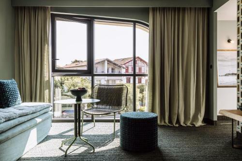 Hotel Le Garage Biarritz H�tel Nouvelle Ouverture
