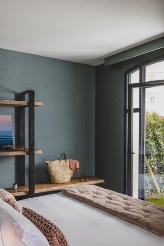 Hotel Le Garage Biarritz H�tel Nouvelle Ouverture