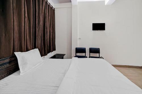 Oyo Flagship 83398 Hotel Relax Inn