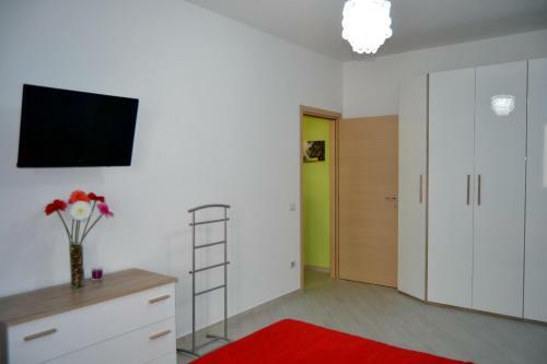 A Casa Di Leo ? Leo?s House ? Chez L�o
