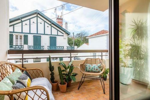 Apartamento T3 Centre Proche Plage Avec Parking Privatif