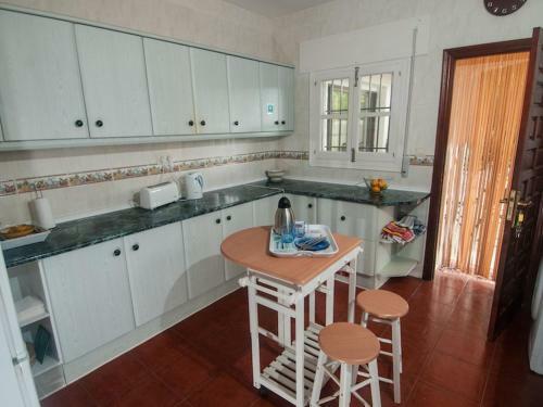 Casa Almog�a