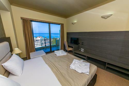 Rapos Resort Hotel