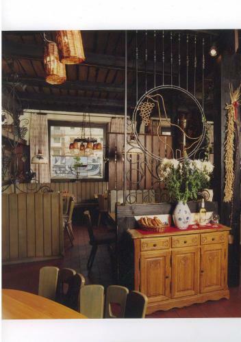 Hostal Gasthaus Goldene Gans