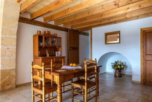 Aparthotel Can Estades