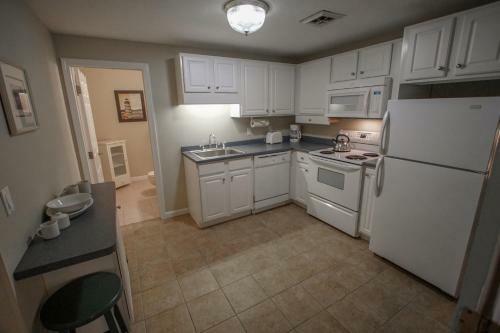 Hotel Cape Winds Resort