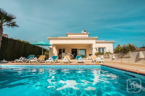 Holiday Villa Baladrar