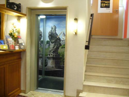 Hotel Alter Kranen