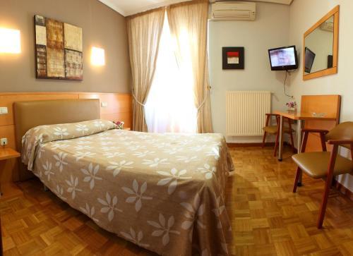 Hostal Arotza