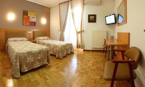Hostal Arotza