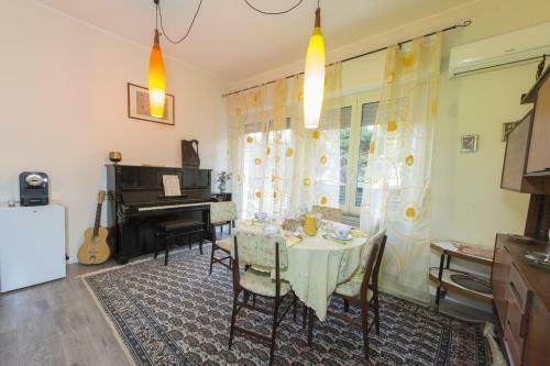 Bed & Breakfast Fortyfourbandb