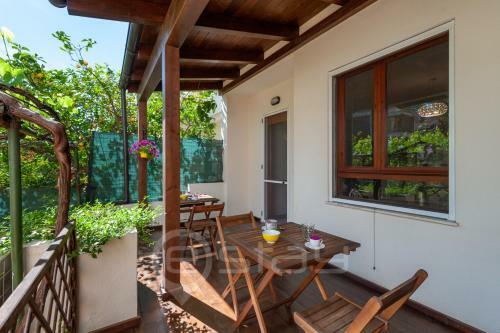 Apartamento House Marcella Suites - Near The Beach