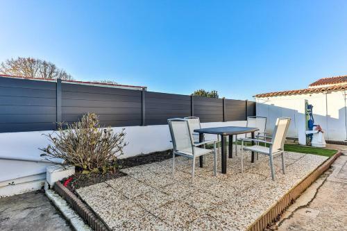 Maison Pour 6 Personnes Dans Le Bourg de Bouin