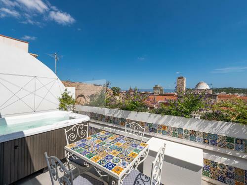 Bea's Terrace - Private Jacuzzi In The City Centre