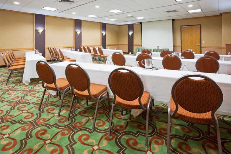 Hotel Holiday Inn Bloomington Airport