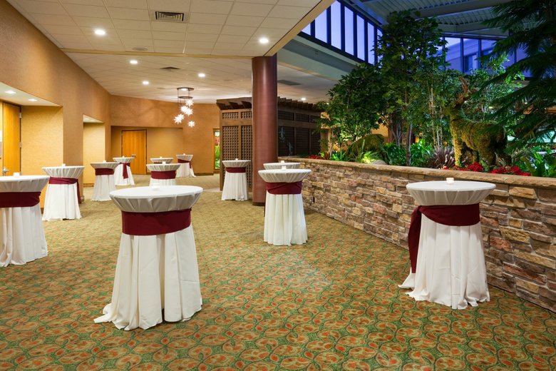 Hotel Holiday Inn Bloomington Airport