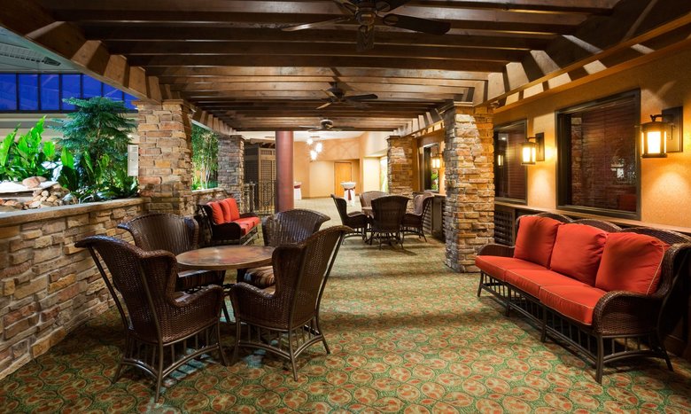 Hotel Holiday Inn Bloomington Airport