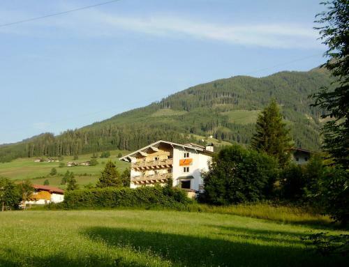 Hostal Casa Montana