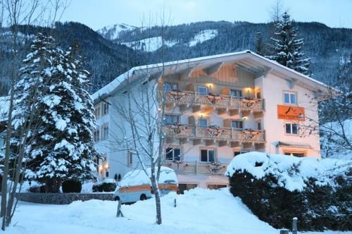 Hostal Casa Montana