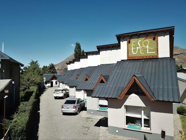 Esquel Apart