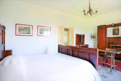 Tuscan Villa With Views And Pool. Hosts Up To 15